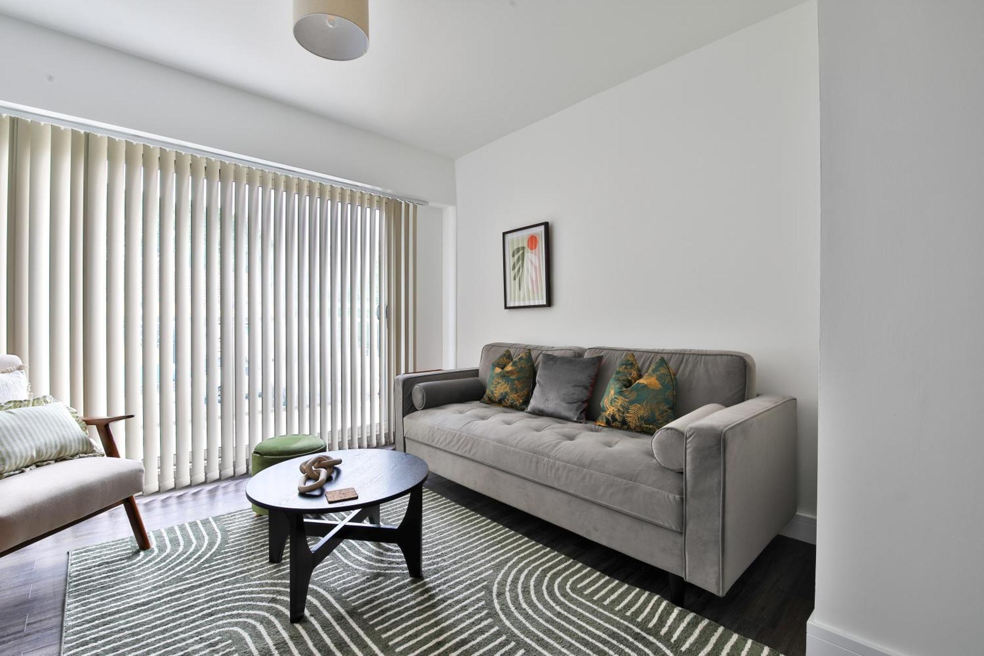 Amber Vista 2 Bedroom Apartments- Supermarket, Coffee Shop, Restaurants & Parking Below Cardiff Luaran gambar